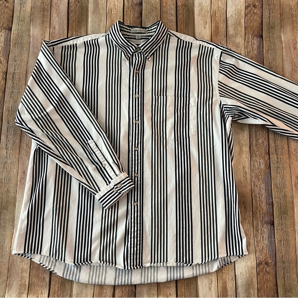 Vintage men’s blue and green striped casual button down shirt | size extra large